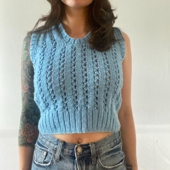 Vintage Handmade Knit Baby Blue Sweater Vest Size XS-S - Picture 2 of 6